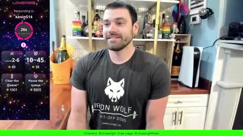 Onlyfans chasingfit Instagram the arguer Twitter chasingfitOF online show from 4, 3, 2025