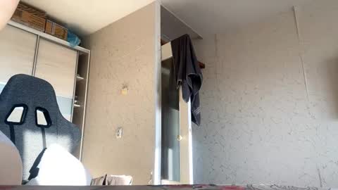 Snapshot of chasidychannel chatting on 13, 9, 2025 Viola online show from 13, 9, 2025