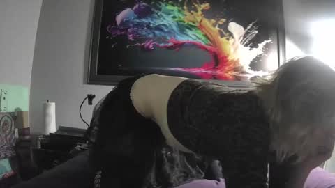 Sarah online show from 25, 10, 2025