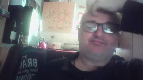 Snapshot of chatubatelee555 chatting on 17, 5, 2026 lee online show from 17, 5, 2026