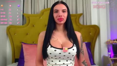 Snapshot of chaturbarbie_ chatting on 14, 5, 2026 Velma online show from 14, 5, 2026
