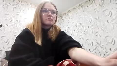 Snapshot of chauknispel chatting on 17, 5, 2026 Olivia online show from 17, 5, 2026