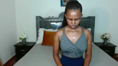 Snapshot of chayenie chatting on 18, 9, 2025 Cheyenne online show from 18, 9, 2025