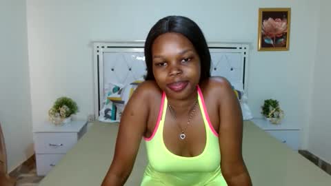 Snapshot of chayenie chatting on 13, 10, 2025 Cheyenne online show from 13, 10, 2025