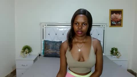 Snapshot of chayenie chatting on 31, 10, 2025 Cheyenne online show from 31, 10, 2025