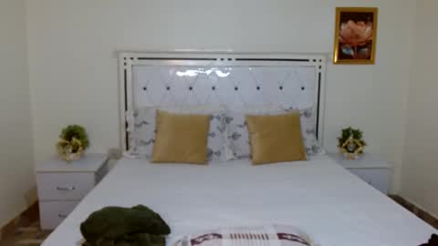 Snapshot of chayenie chatting on 8, 11, 2025 Cheyenne online show from 8, 11, 2025