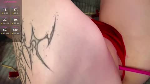 Snapshot of check_me_jennifer chatting on 20, 12, 2024 Jenny please dont forget to thumbs up me online show from 20, 12, 2024