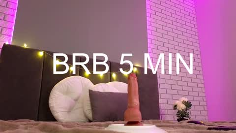 Snapshot of check_me_jennifer chatting on 23, 12, 2024 Jenny please dont forget to thumbs up me online show from 23, 12, 2024