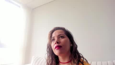 Regina Phalange online show from 7, 3, 2025