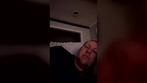 Snapshot of cheekclapper3000 chatting on 4, 12, 2025 cheekclapper3000 online show from 4, 12, 2025