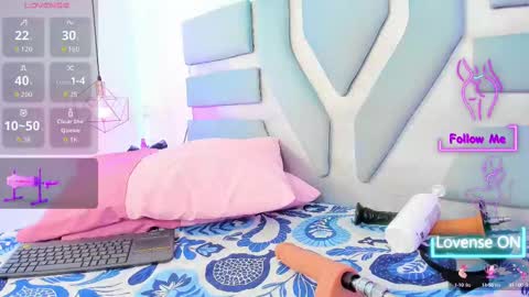 Snapshot of chel_18 chatting on 15, 9, 2025 chel online show from 15, 9, 2025
