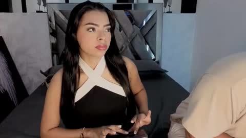   online show from 21, 12, 2025