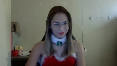 chelly4u69 online show from 9, 10, 2025