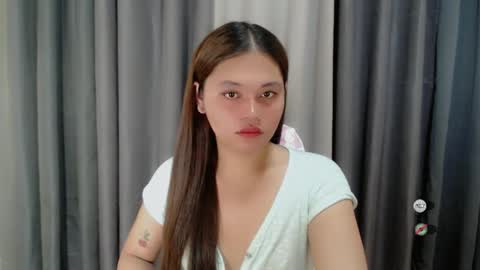 Snapshot of chelse_coco chatting on 5, 2, 2025 CHELSEA online show from 5, 2, 2025