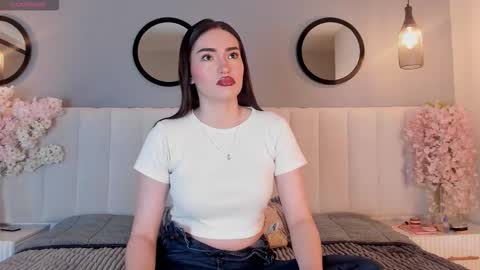 Snapshot of chelsea_bolton_ chatting on 10, 3, 2026 chelsea_bolton_ online show from 10, 3, 2026