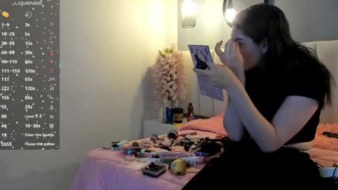 Snapshot of chelsea_bolton_ chatting on 7, 4, 2026 chelsea_bolton_ online show from 7, 4, 2026