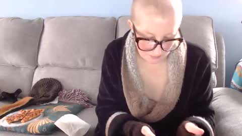 Chelsea online show from 7, 4, 2026