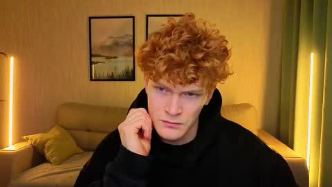 Snapshot of chem1ko chatting on 22, 11, 2025 LUCASRYANPVT IS OPEN online show from 22, 11, 2025