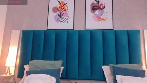   online show from 12, 9, 2025