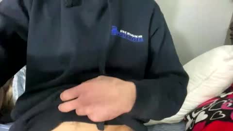 Snapshot of chenovich chatting on 8, 3, 2025 chenovich online show from 8, 3, 2025