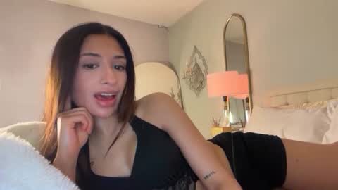 cherliecarmen online show from 17, 4, 2026