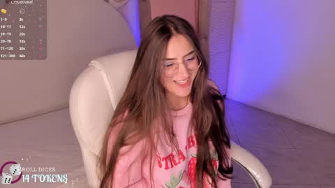 Snapshot of cherry_blond_ chatting on 28, 1, 2025 Cherry online show from 28, 1, 2025