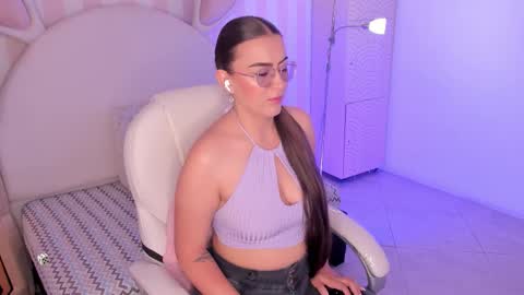 Snapshot of cherry_blond_ chatting on 26, 9, 2025 Cherry online show from 26, 9, 2025