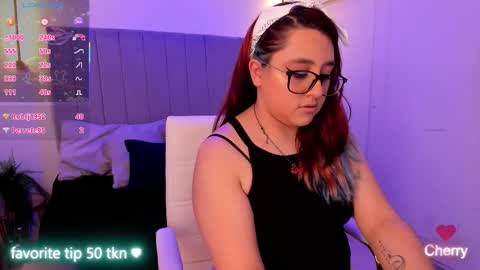 Snapshot of cherry_blushh chatting on 15, 9, 2025 cherry_blushh online show from 15, 9, 2025