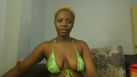 Snapshot of cherry_charm1 chatting on 23, 2, 2026 Fafa online show from 23, 2, 2026