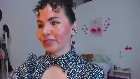 liana online show from 18, 10, 2025
