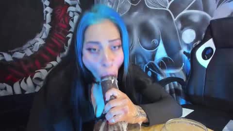 cherry jenklins87 online show from 18, 3, 2026