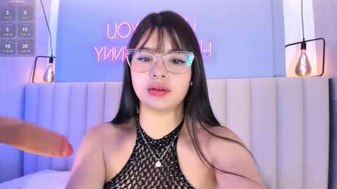 C H E R R Y  online show from 7, 2, 2026