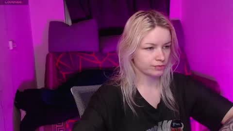 Snapshot of cherry_night666 chatting on 22, 5, 2026 Morty online show from 22, 5, 2026