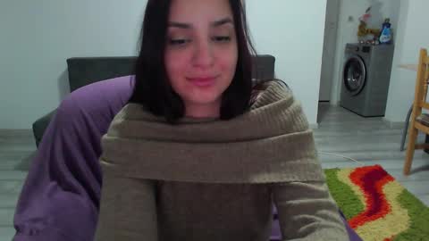 Sherry online show from 5, 3, 2025