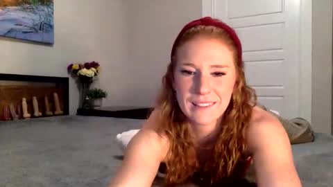 Snapshot of cherry_sinn chatting on 19, 5, 2026 cherry sin online show from 19, 5, 2026