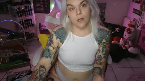 Snapshot of cherryb0mbb0mb chatting on 2, 12, 2024 CherryBombBomb online show from 2, 12, 2024