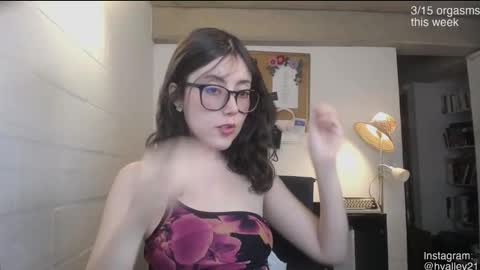 Sarah Prez online show from 19, 2, 2026