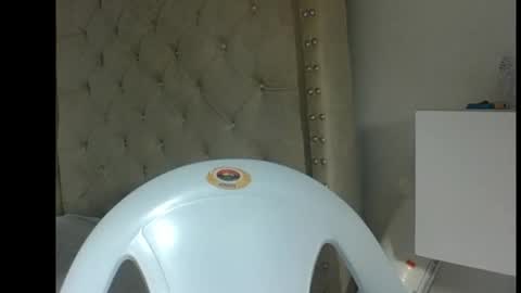 cherry online show from 28, 11, 2025