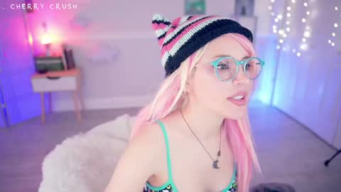 Snapshot of cherrycrush chatting on 13, 5, 2026 Cherry Crush online show from 13, 5, 2026