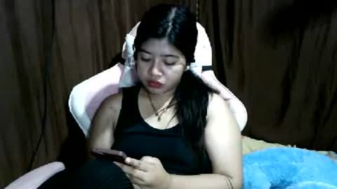 Snapshot of cherrykisses29 chatting on 30, 7, 2026 Cherry online show from 30, 7, 2026