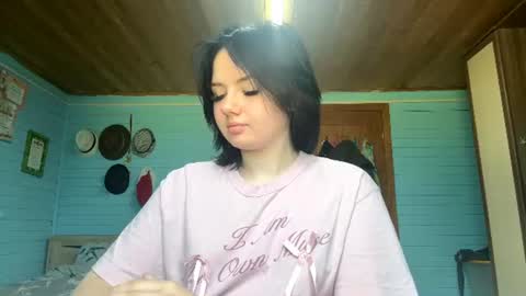 Snapshot of cherrylbeacher chatting on 15, 6, 2026 cherrylbeacher online show from 15, 6, 2026