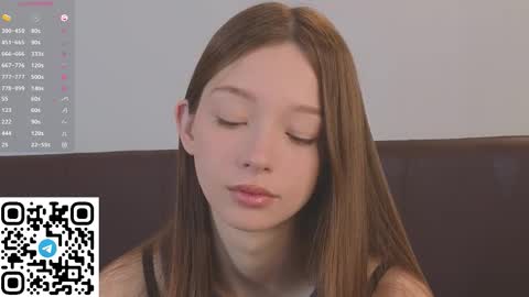 Snapshot of cherrymira chatting on 12, 9, 2025 Loise online show from 12, 9, 2025