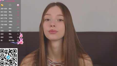 Snapshot of cherrymira chatting on 26, 9, 2025 Loise online show from 26, 9, 2025