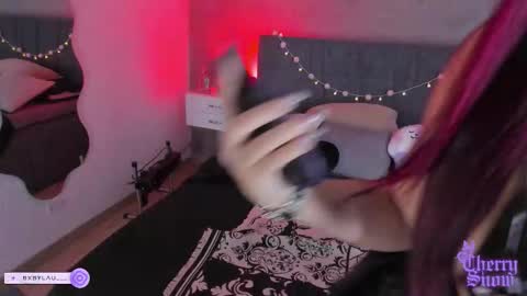 Snapshot of cherrysnow_ chatting on 21, 11, 2025 Cherry online show from 21, 11, 2025