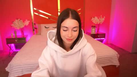 cherryylulu online show from 7, 10, 2025