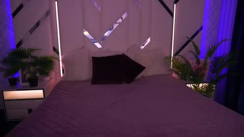 cherryylulu online show from 5, 12, 2025