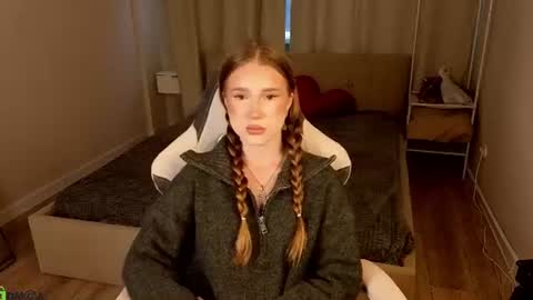 Cherryyy Bliss online show from 17, 7, 2026