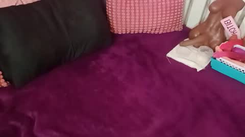 Cheryl6Fox online show from 17, 10, 2025