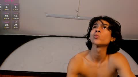 Snapshot of cheys_mast chatting on 28, 7, 2026 Cheys online show from 28, 7, 2026
