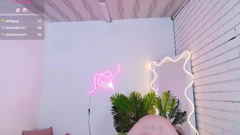 Snapshot of chiara_tay chatting on 1, 3, 2025 Chiara online show from 1, 3, 2025